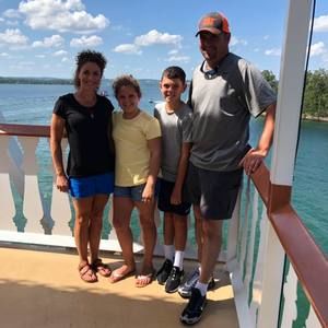 Meet your Posher, Rachel lanclos